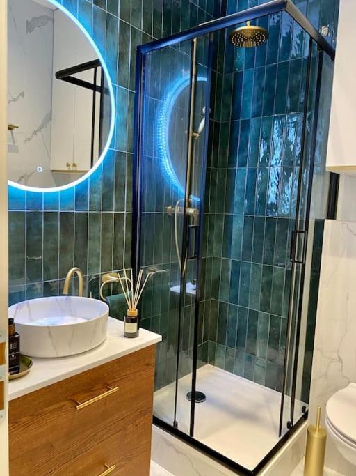 Studio Chic Paris Montmartre Apartment